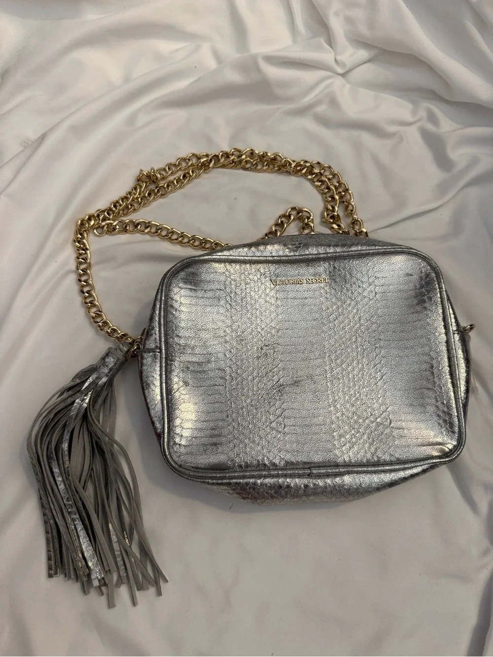 EUC Victoria's Secret Silver Snake Embossed Crossbody with Chain Strap
